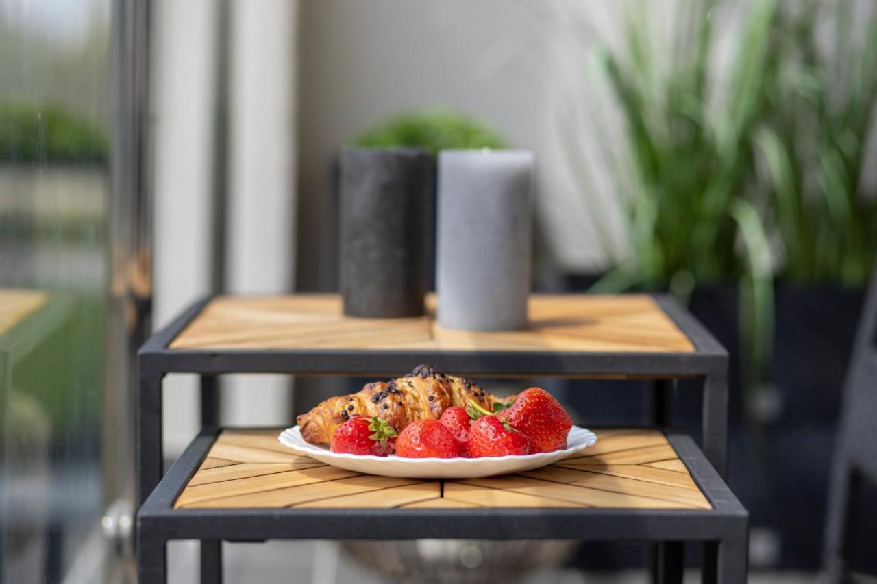 דירות Tyczyn Apartament Laurowa מראה חיצוני תמונה