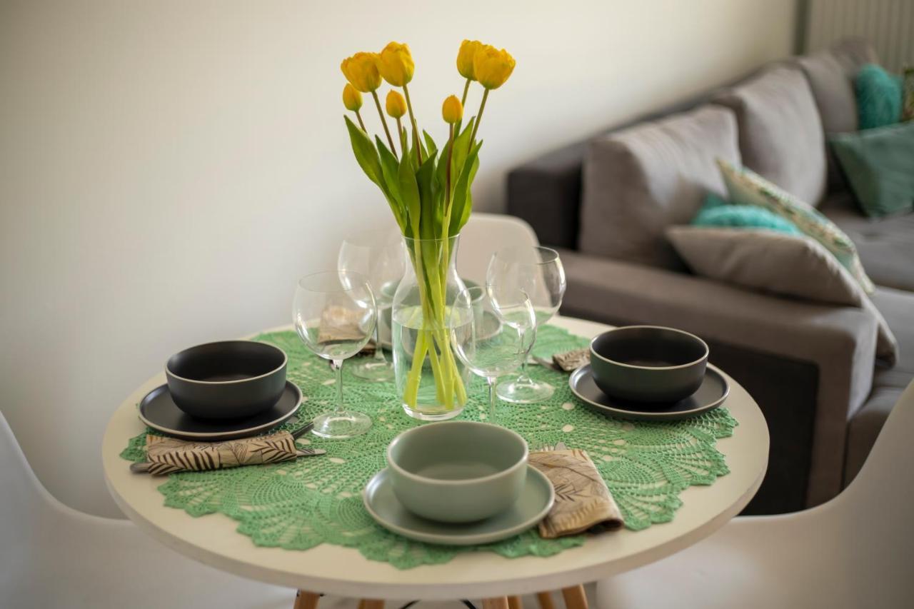 דירות Tyczyn Apartament Laurowa מראה חיצוני תמונה